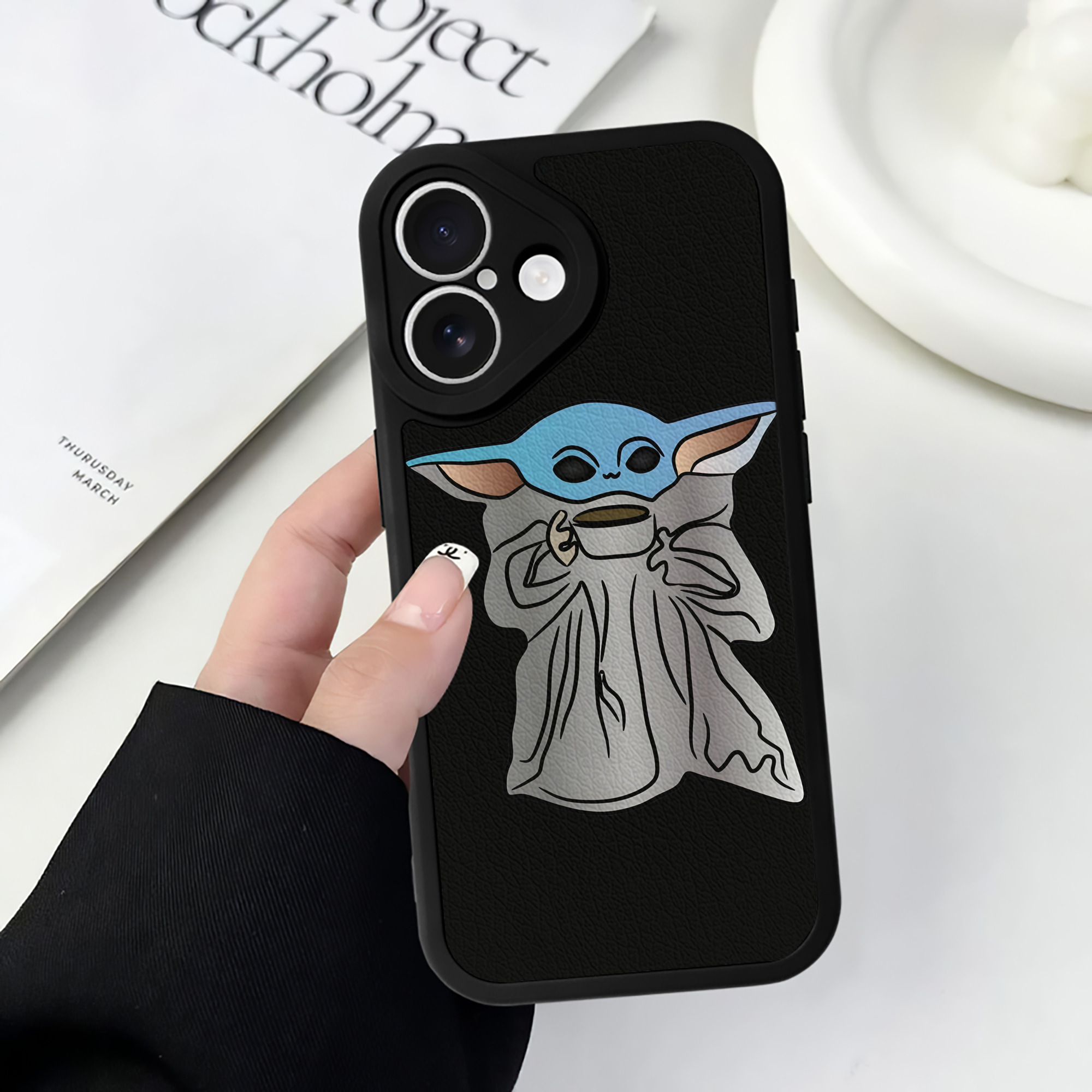 （画像用） スター・ウォーズ Star Wars 【iPhone 16シリーズ対応】シリコンスマホケース（レザー調） 材質：シリコン